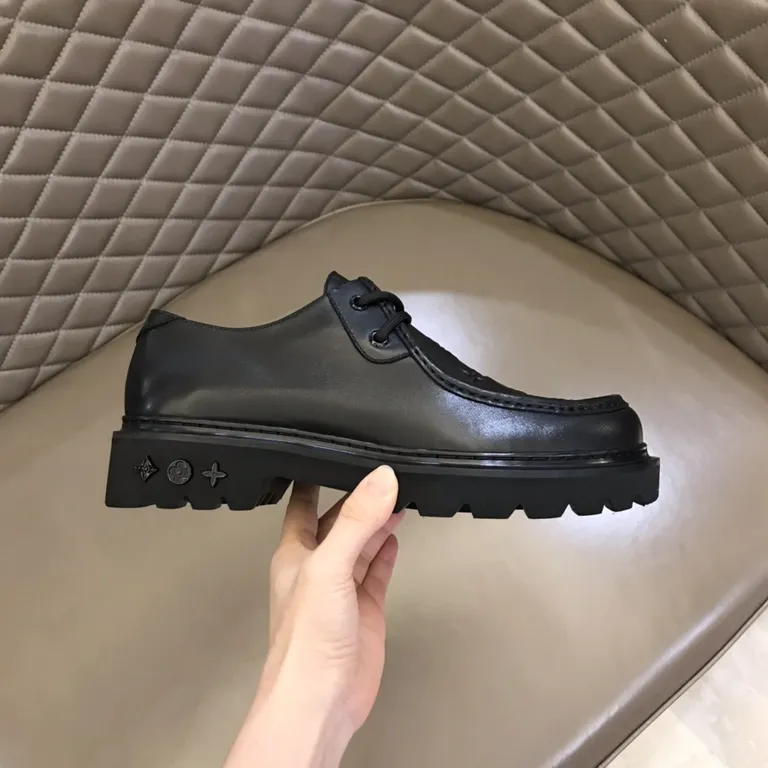 Louis Vuitton Shoe 